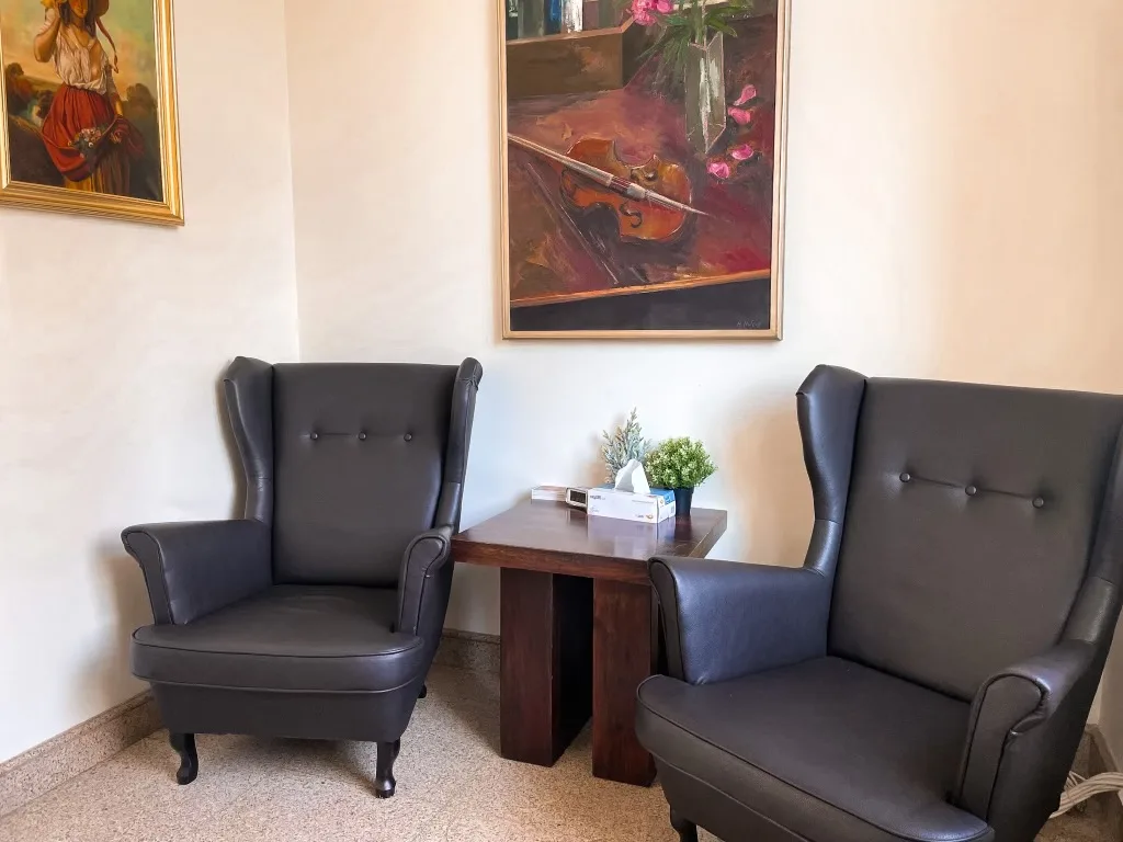 Intimate room for one-on-one conversations